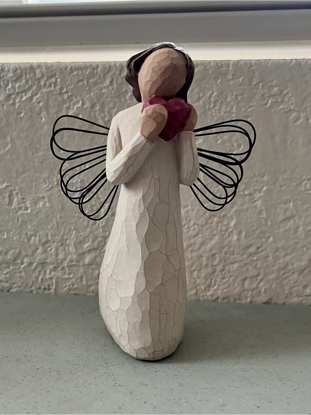 Willow Tree Angel of the Heart Figurine